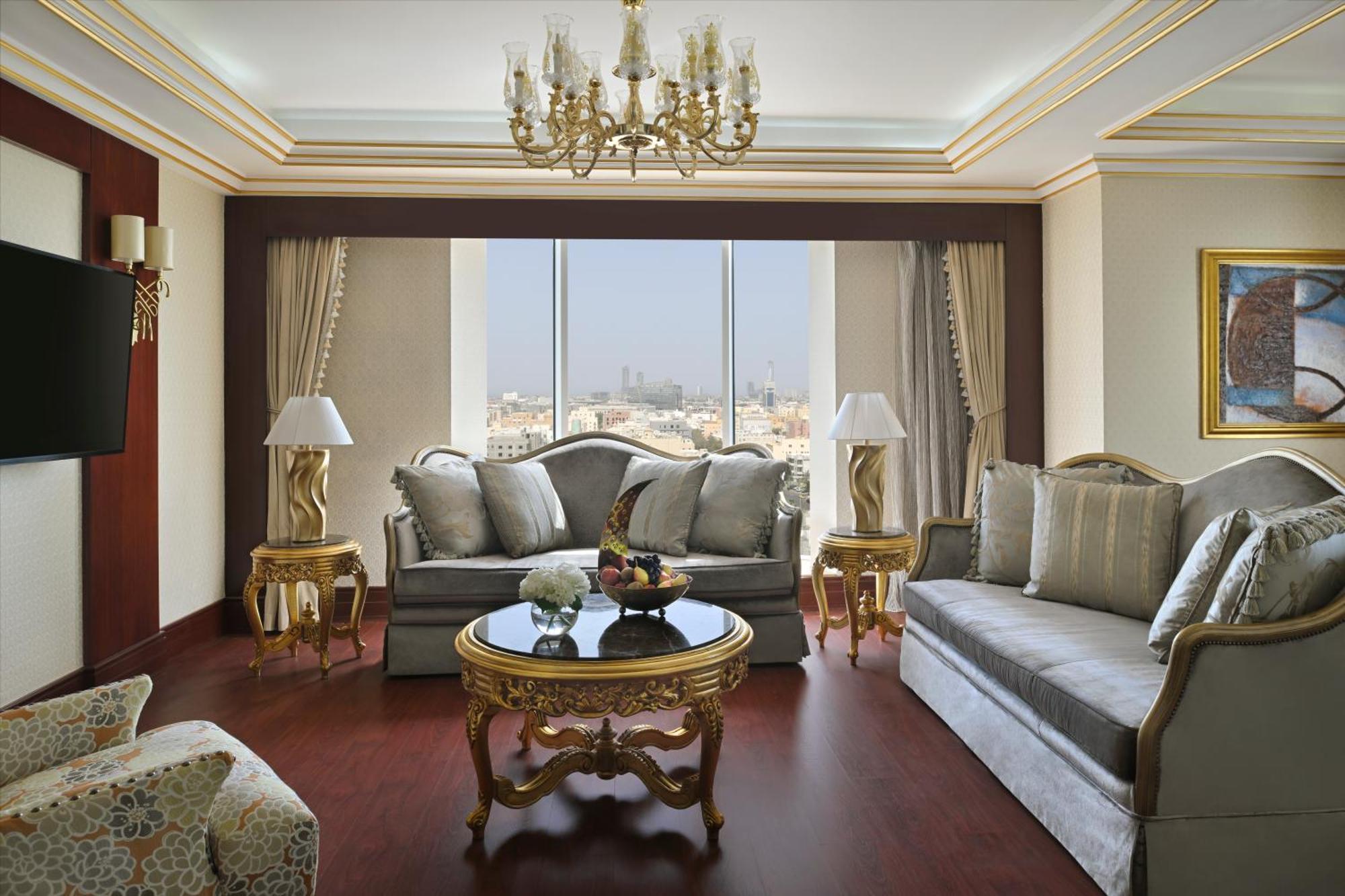 モーベンピック ホテル シティ スター ジェッダ エクステリア 写真 A suite at the Ritz-Carlton, Riyadh